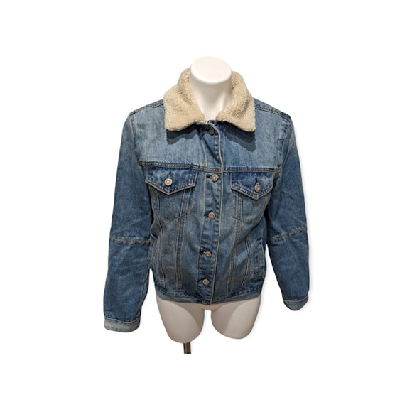 Kensie Jackets & Blazers - Kensie Womens Size Small Denim Jacket Medium Wash Faux Sherpa Collar Pockets